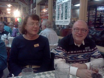 Vicki and Dick Henschel